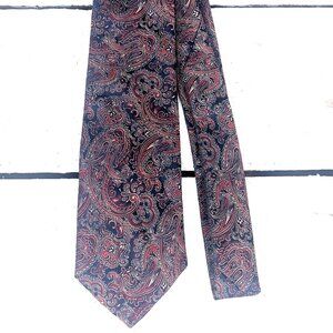 Vintage blue red paisley neck tie